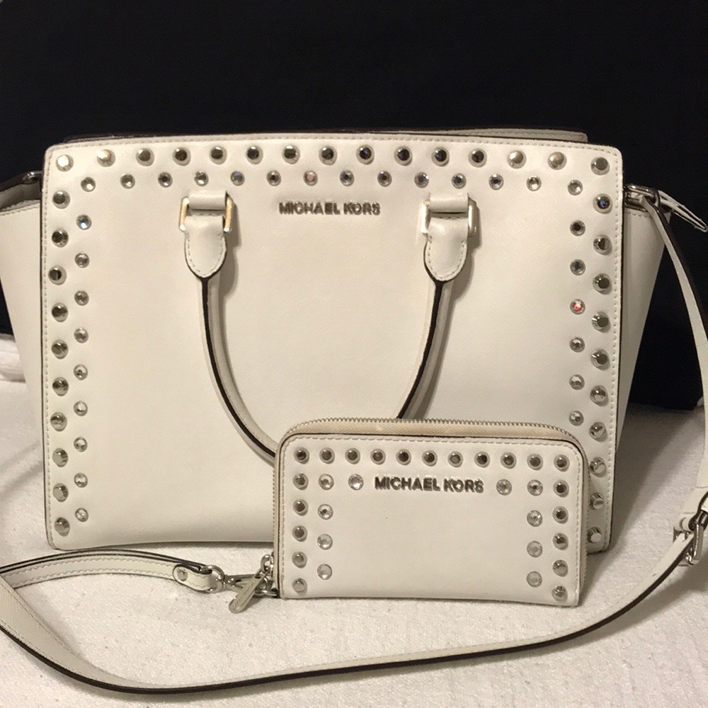 Michael Kors bag and wallet